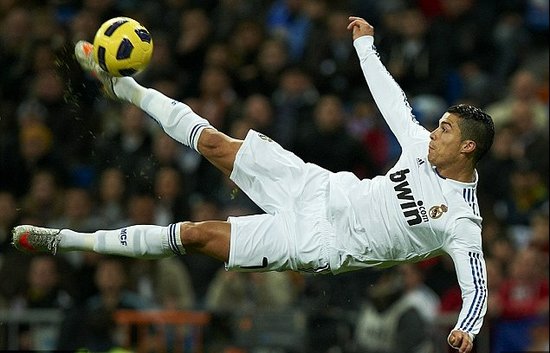 鲍里妮作为 鲍里妮作为