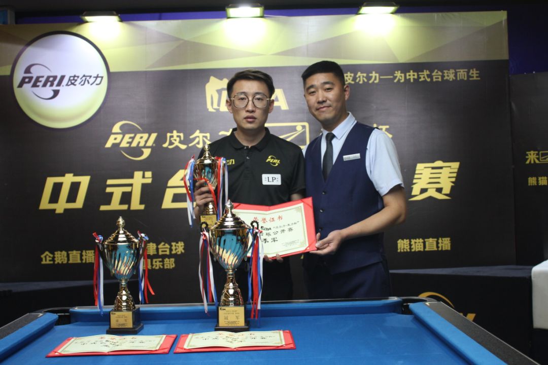 鹈鹕中锋的 鹈鹕中锋的