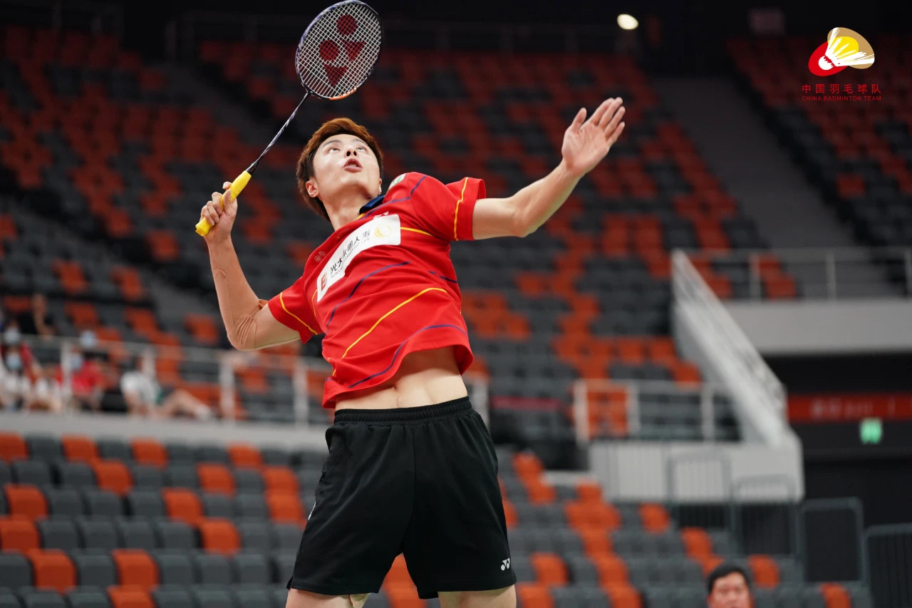 色的团队配 色的团队配