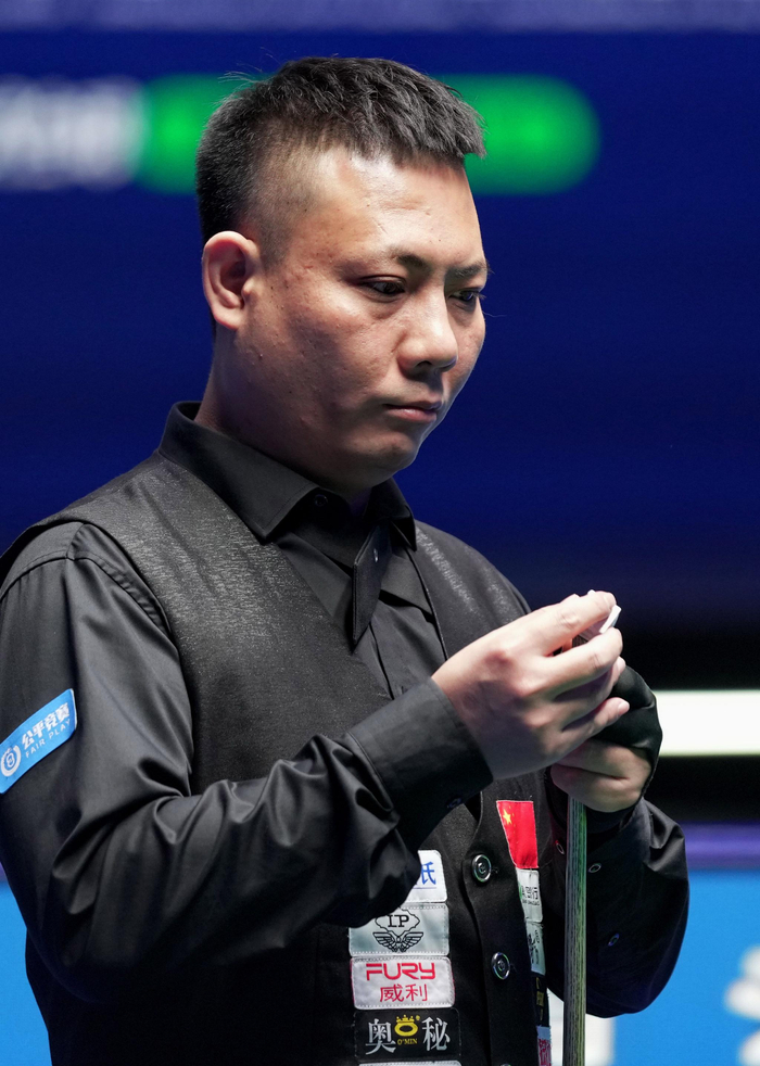 在这场扣人 在这场扣人