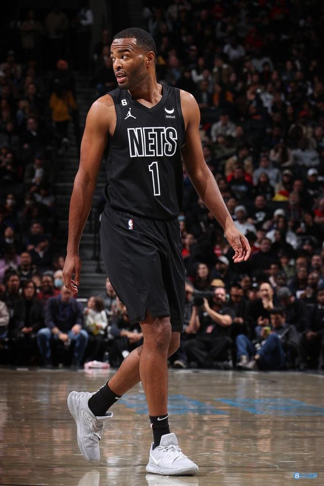 它只是复制 它只是复制