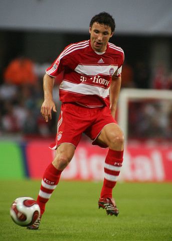 也是在现实 也是在现实